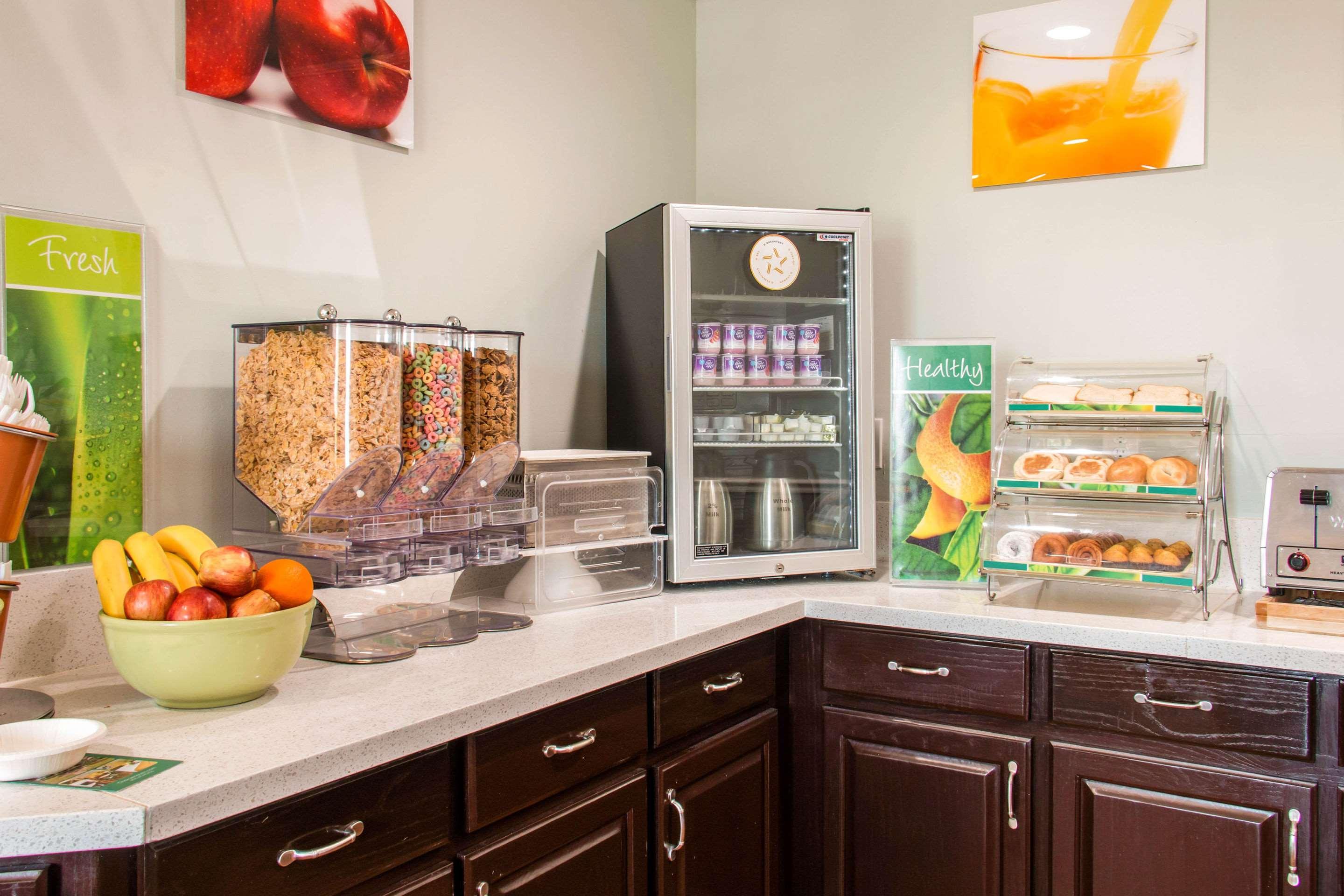 Quality Inn Pooler - Savannah I-95 Экстерьер фото